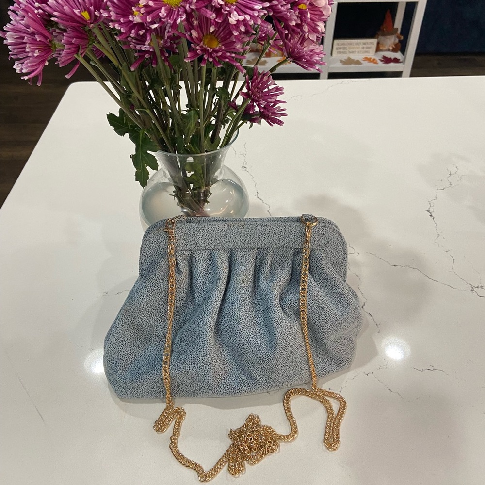 Vici baby blue boho crossbody purse with gold chain new - Picture 2 of 6